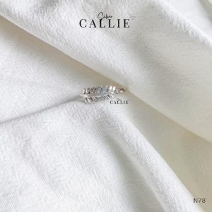 N78 - Nhẫn bạc Callie Silver chiếc lá freesize