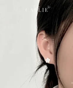 Alternative view of BT132 - Bông tai bạc Callie Silver hoa 5 cánh đính đá
