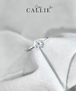 N218 - Nhẫn bạc Callie Silver 1 viên chủ