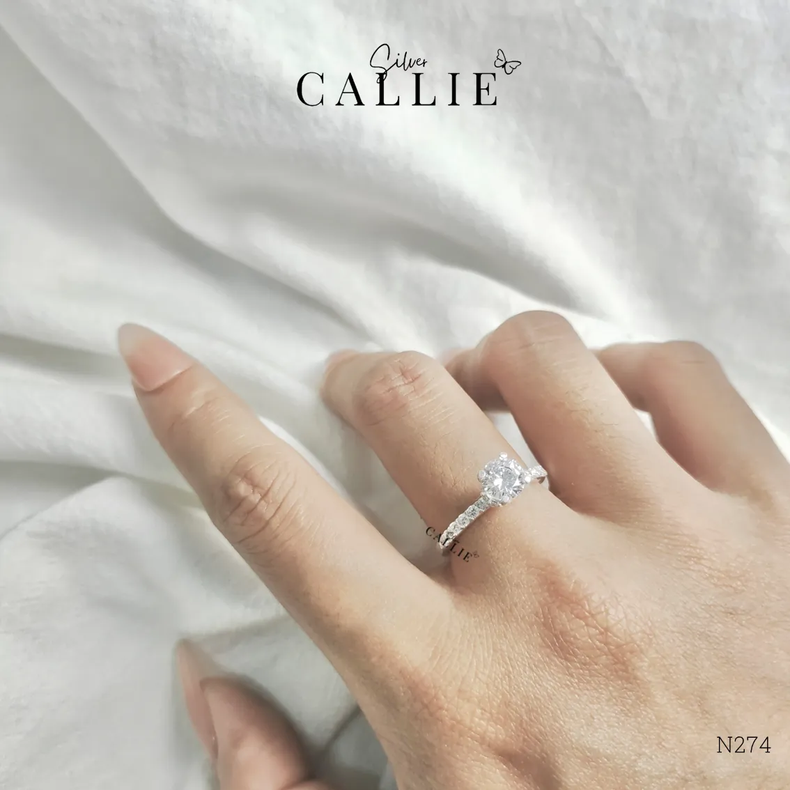 N274 - Nhẫn bạc Callie Silver 1 viên chủ đá hai bên - Hình ảnh 2