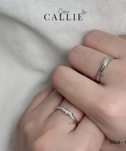 Alternative view of N324 - N325: Nhẫn bạc đôi Callie Silver xoắn nơ free size