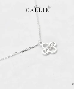 DC252 - Dây chuyền bạc Callie Silver cỏ 4 lá khắc chữ