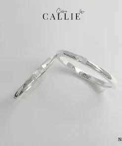 N425 - Nhẫn Bạc Thiết Kế Callie Silver Viên Chủ Chữ Nhật