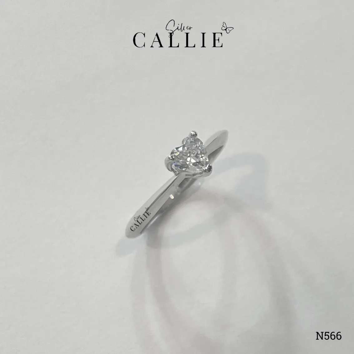 N566 - Nhẫn Bạc Thiết Kế Callie Silver Trái Tim Đai Trơn - Hình ảnh 3