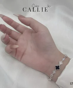 Alternative view of LT196 - Lắc tay bạc Callie Silver cỏ 4 lá đen đính full đá hai bên