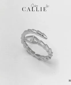 N643 - Nhẫn bạc Callie Silver dạng xoắn rắn free size