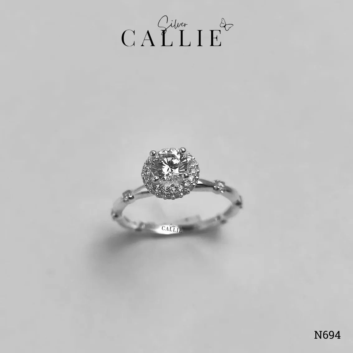 N694 - Nhẫn bạc Callie Silver 1 viên chủ kiểu công chúa - Hình ảnh 3