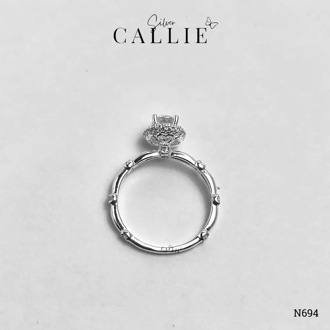 N694 - Nhẫn bạc Callie Silver 1 viên chủ kiểu công chúa - Hình ảnh 7