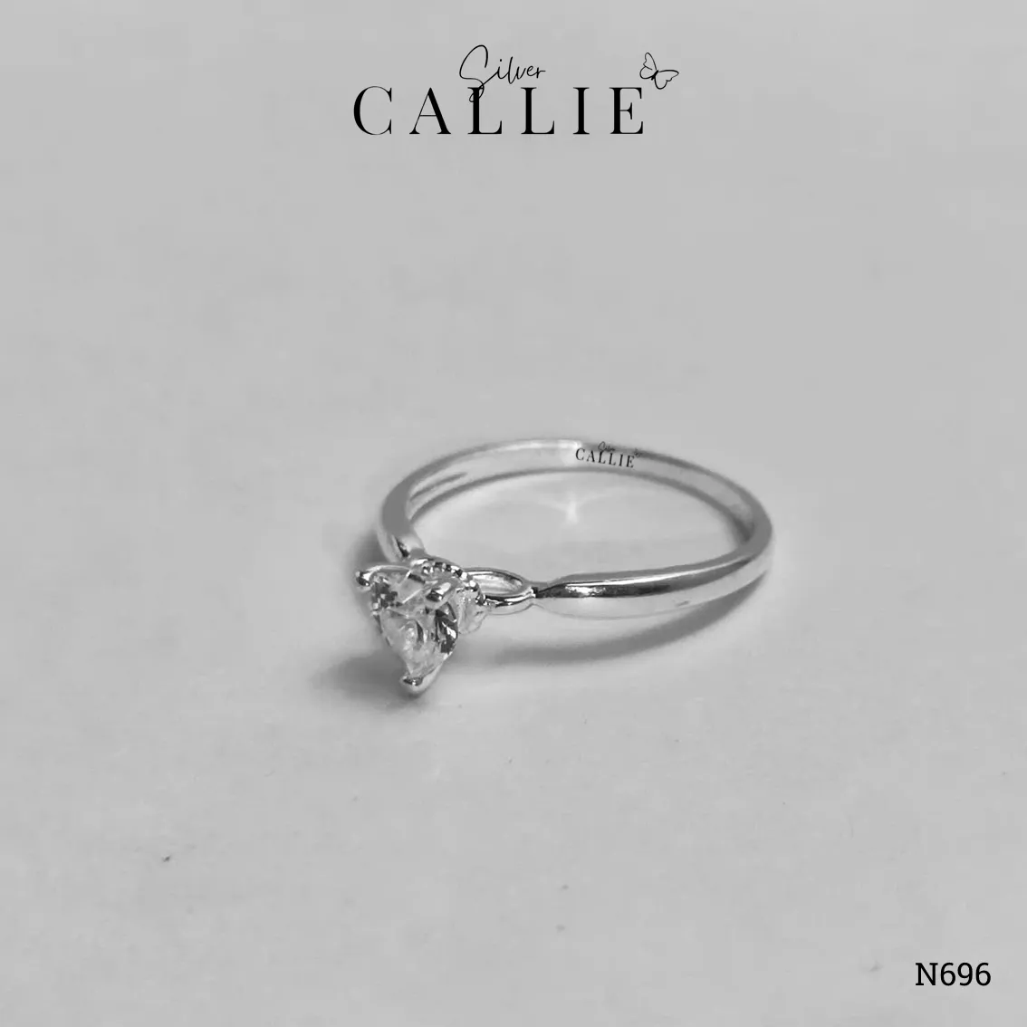 N696 - Nhẫn bạc Callie Silver 1 viên chủ tim đế vô cực - Hình ảnh 3
