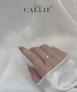 Alternative view of N696 - Nhẫn bạc Callie Silver 1 viên chủ tim đế vô cực