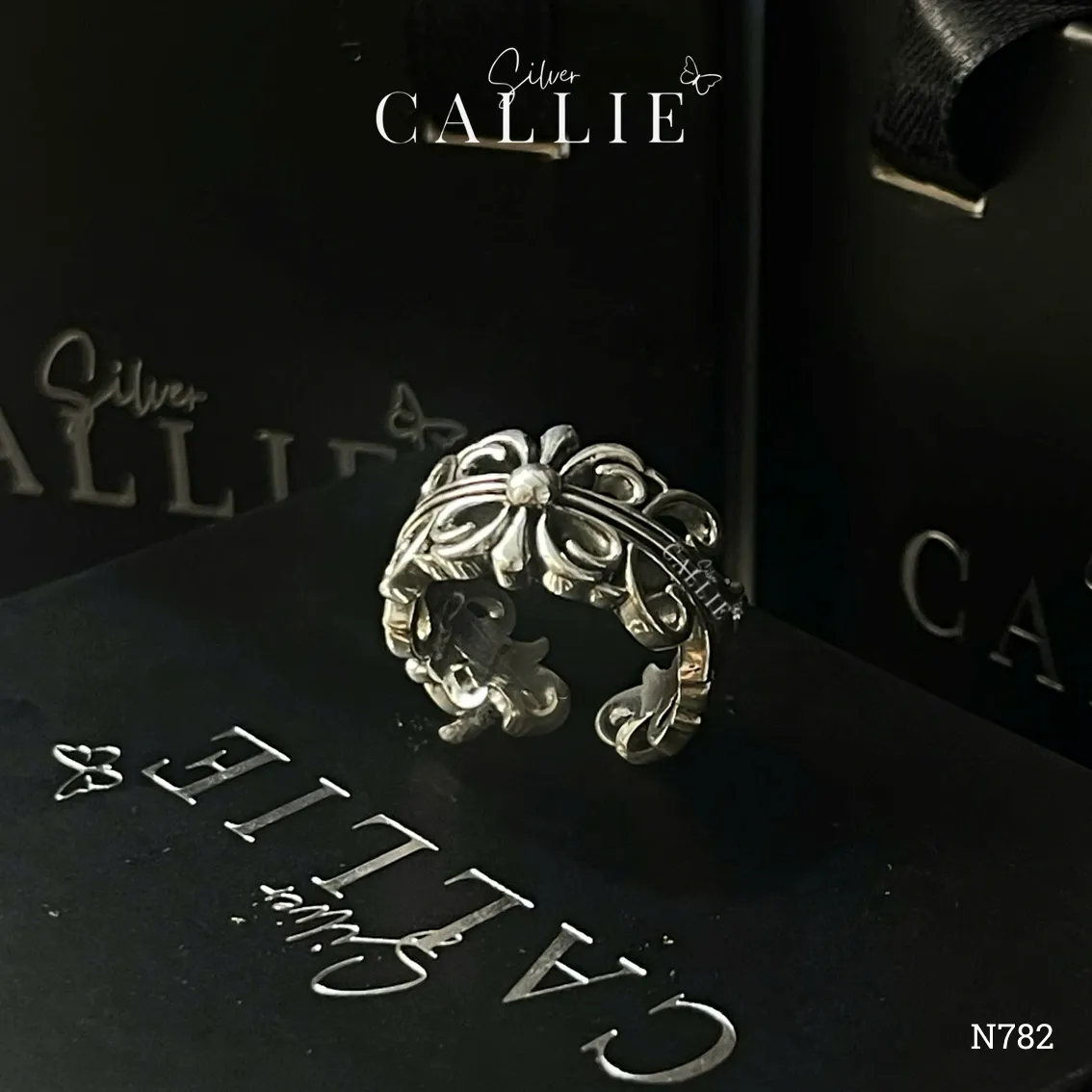 N782 - Nhẫn bạc Callie Silver nam hoạ tiết - Hình ảnh 4