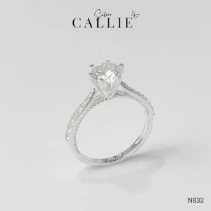 N832 - Nhẫn bạc Callie Silver 1 viên chủ đai viền bi