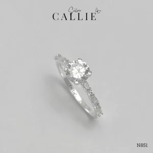 N851 - Nhẫn bạc Callie Silver 1 viên chủ đai đính đá