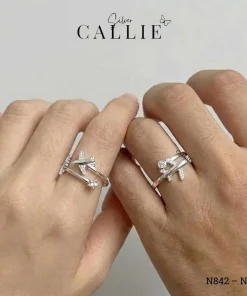 Alternative view of N842 - N843: Nhẫn bạc thiết kế Callie Silver máy bay đính đá