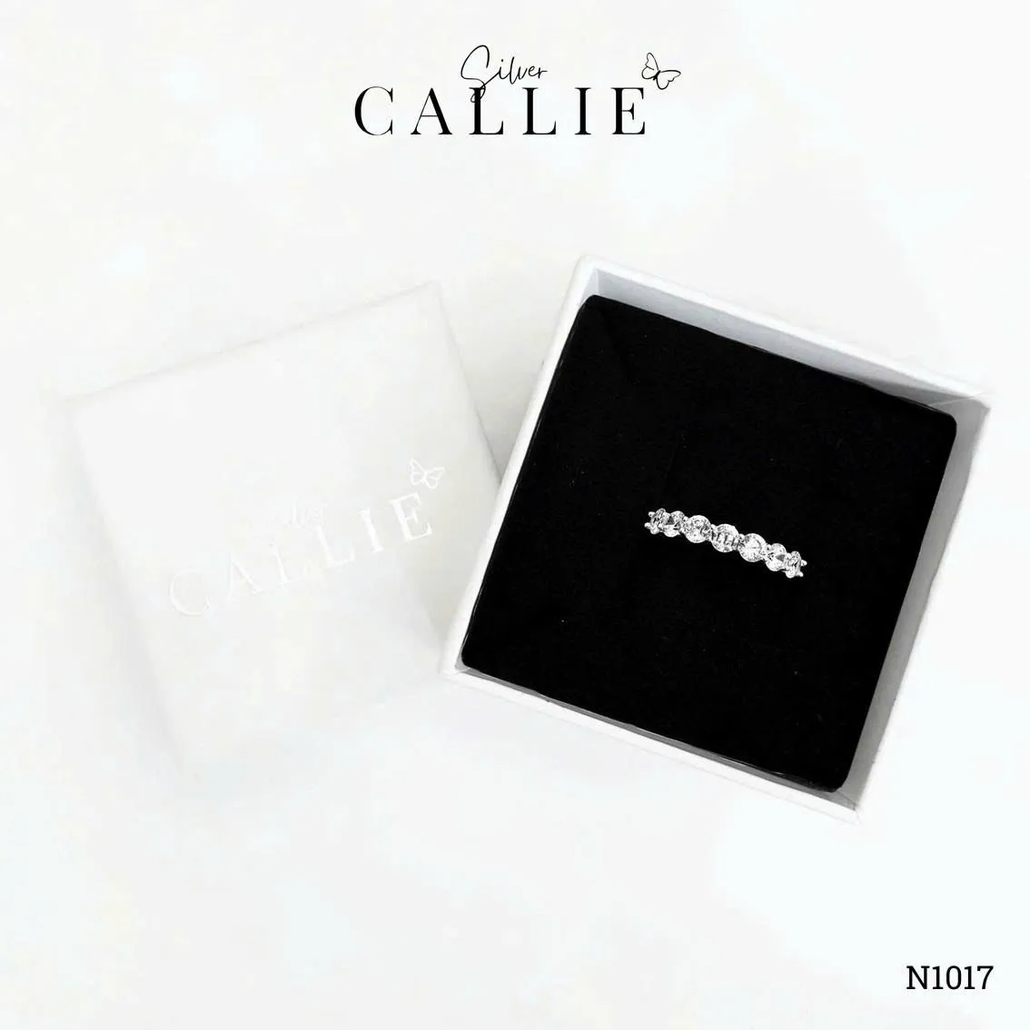 N1017 - Nhẫn bạc Callie Silver xi kim 1 hàng đá 3li5 - Image 9